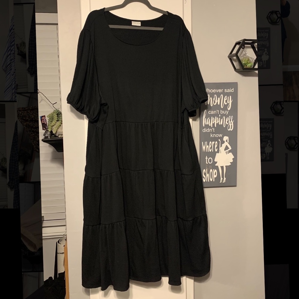 Ava and Viv- Black midi dress